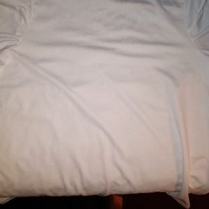 Mens Athletic Works Shirt, XL.